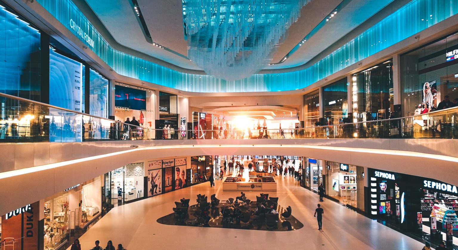 How Digital Signage Supports the Retail Industry