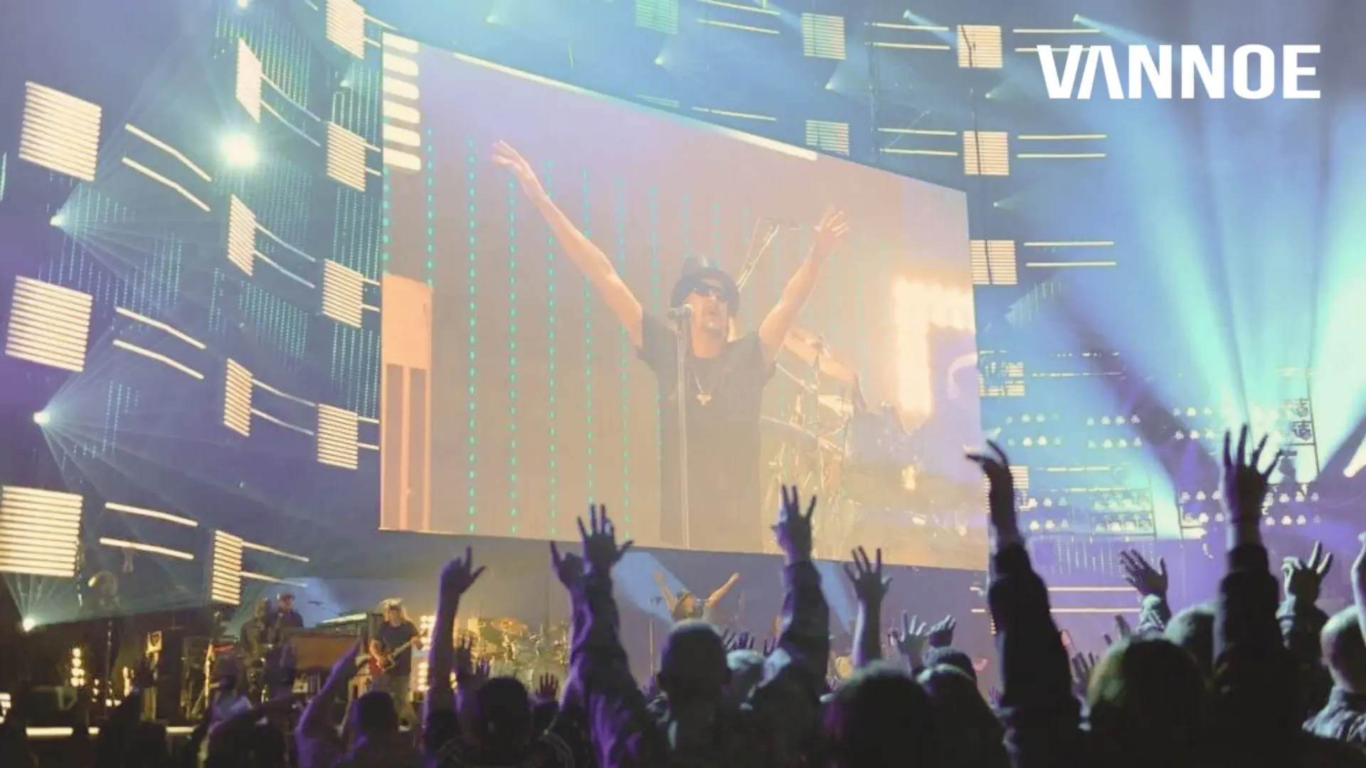 indoor concert stage videotron