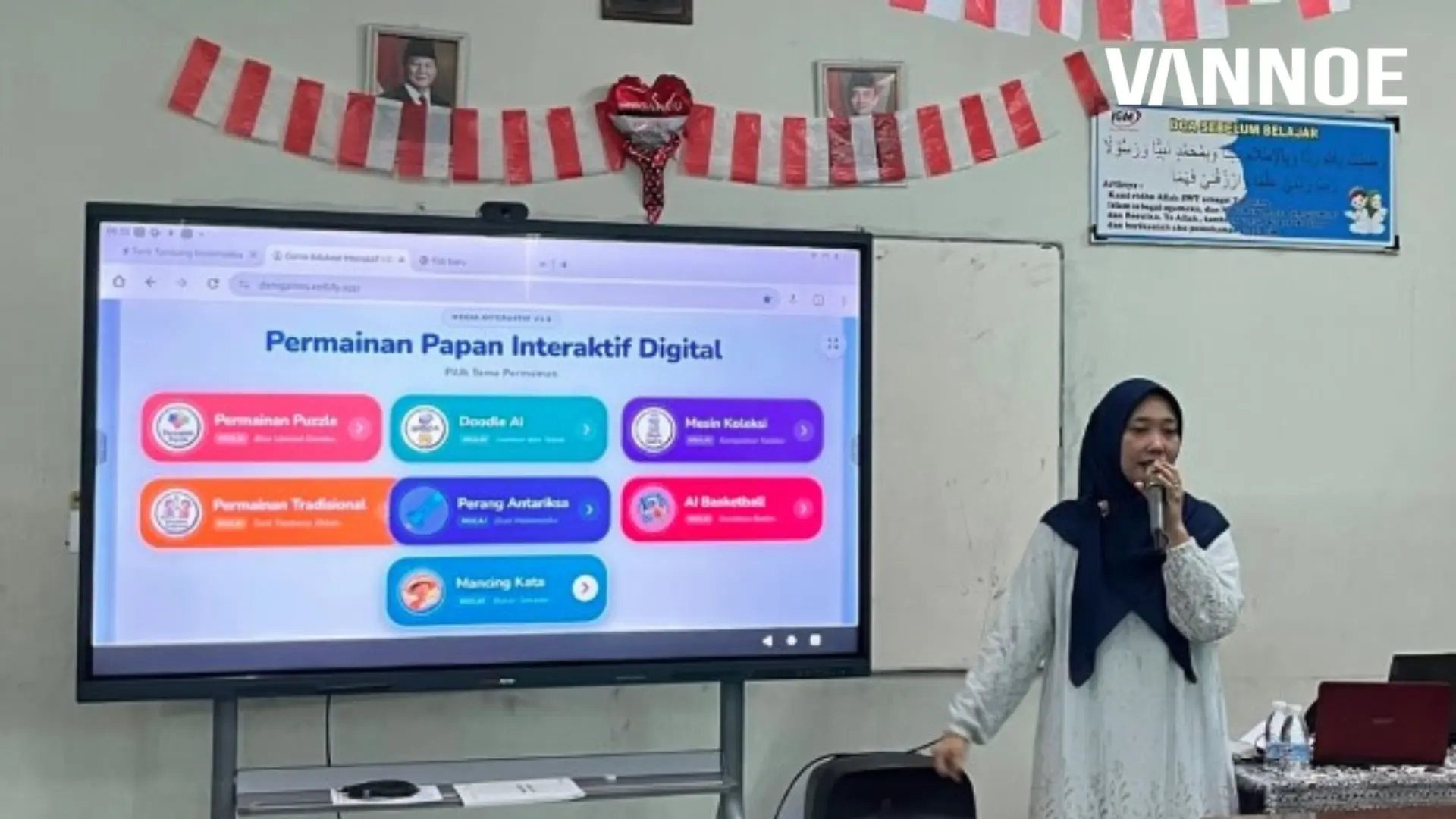 apa fungsi papan interaktif